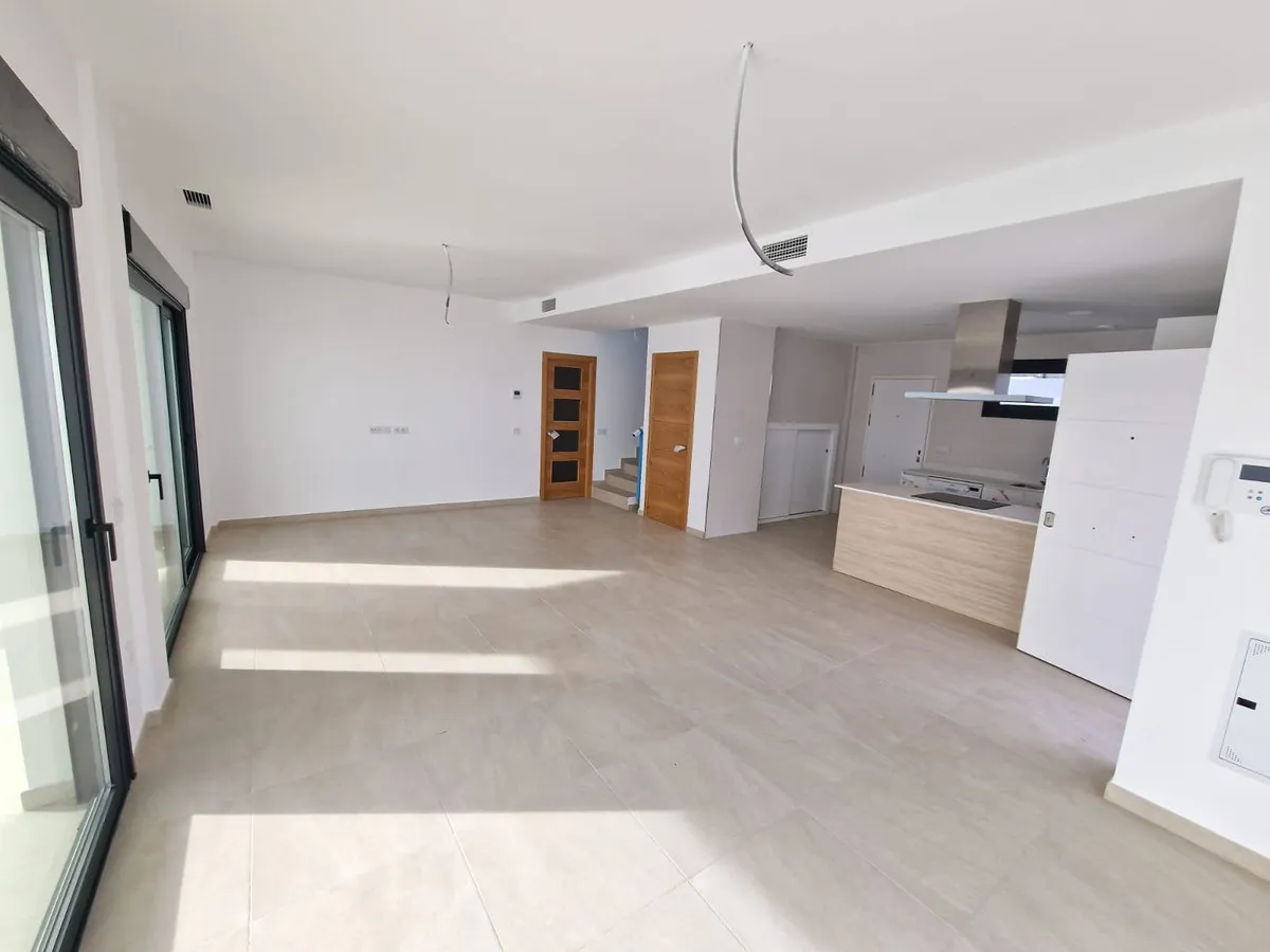 18d62090-ac5d-463c-89c0-68a427f258a0