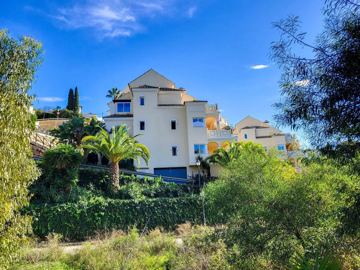 357b094f-0601-492c-b16a-9b627efb8975