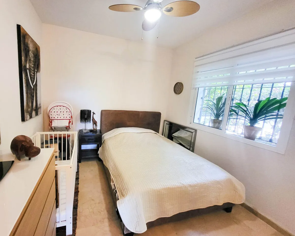 cf5b6d18-1767-4c51-9843-739631bdb1c7