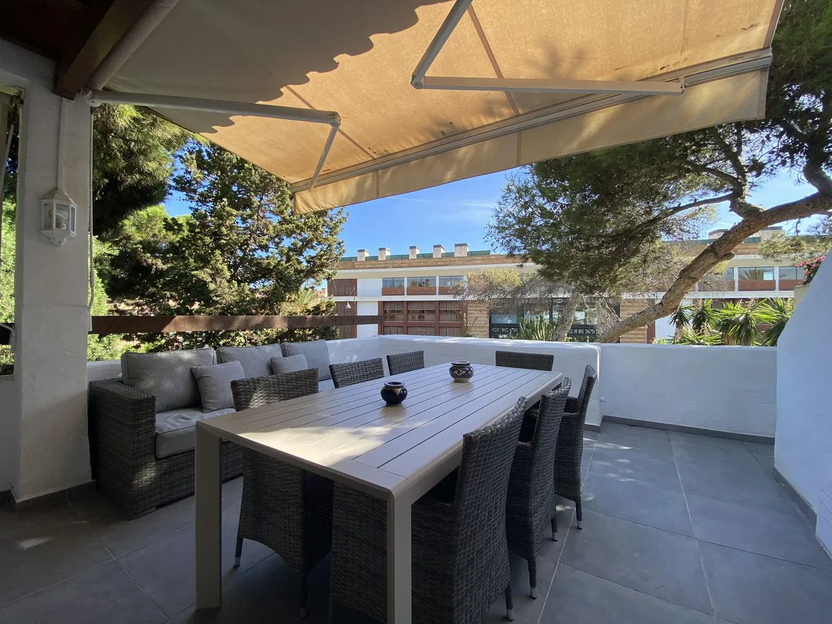 3e8b8208-7c1c-48fc-a9b0-e7297b769450