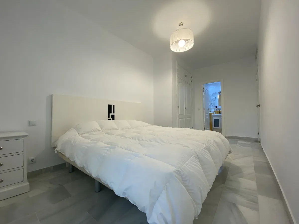 40c630eb-4a2e-42e0-8146-9a4633a7179b