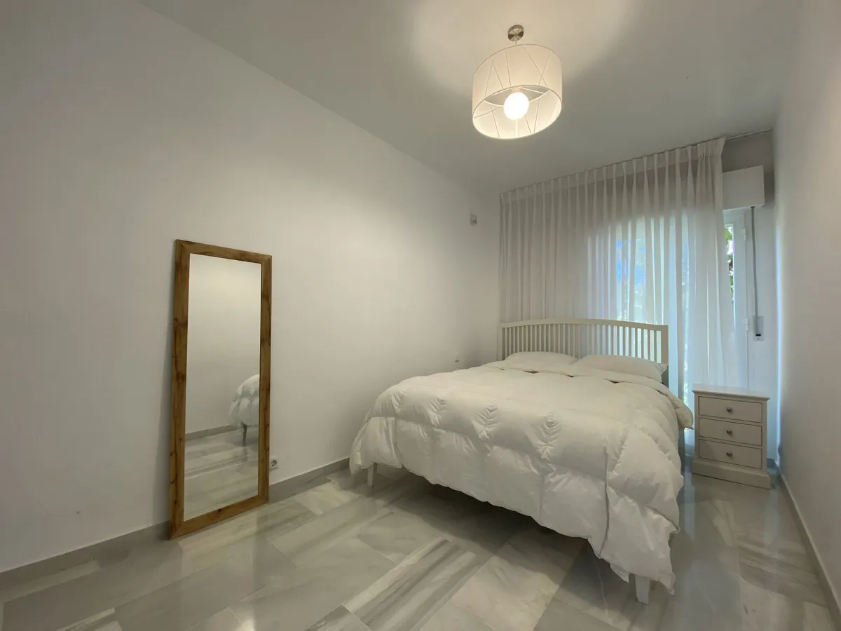 81057729-cc6b-4261-828e-58dd7e168382