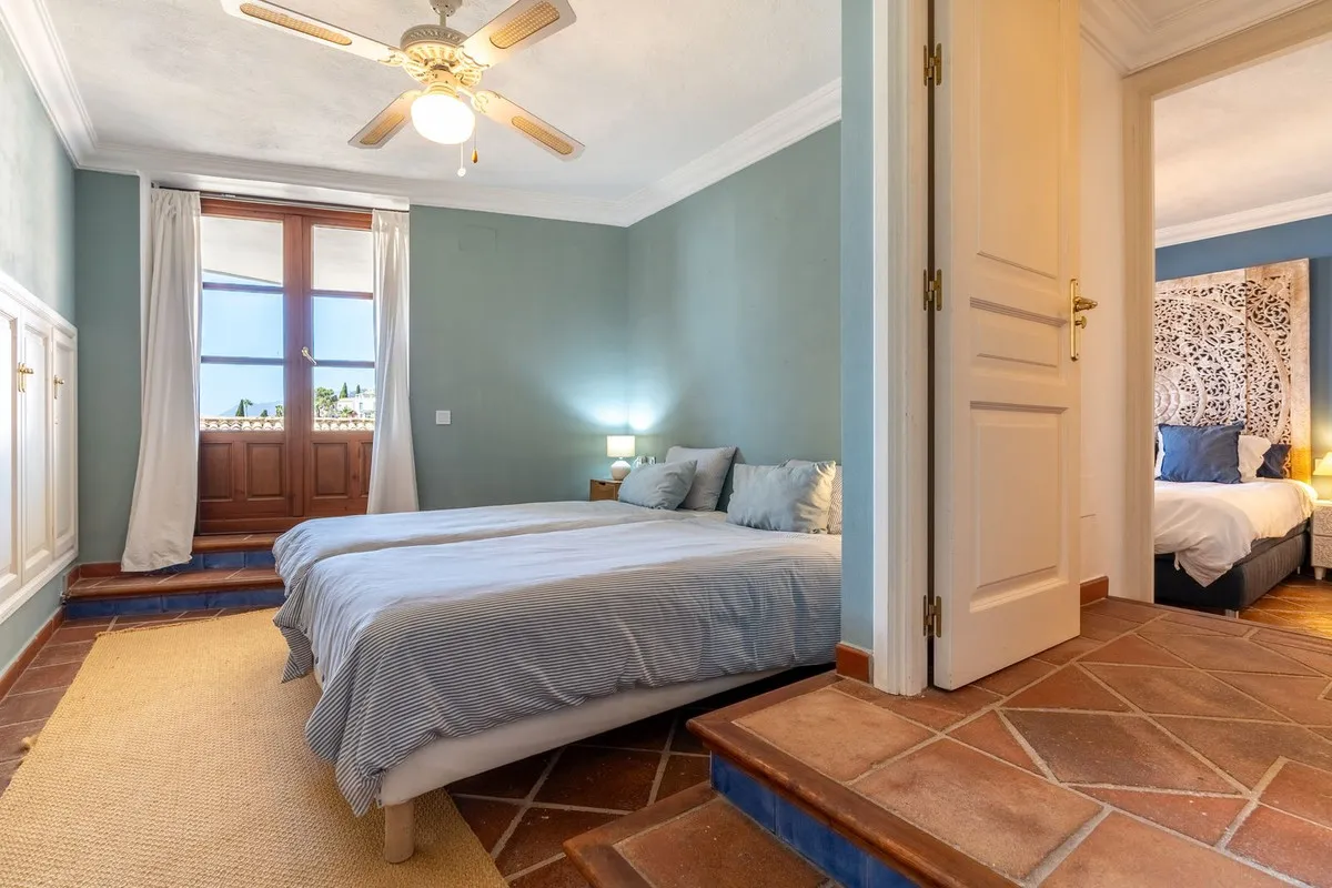 555d4a30-d1ad-4988-9aba-de8b21ed60c2