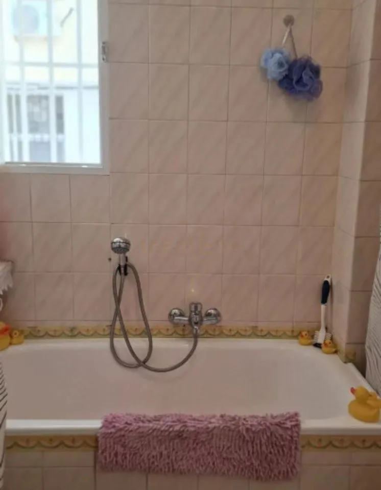 cb96d3da-d95a-4dae-ade8-0727e88eedfb