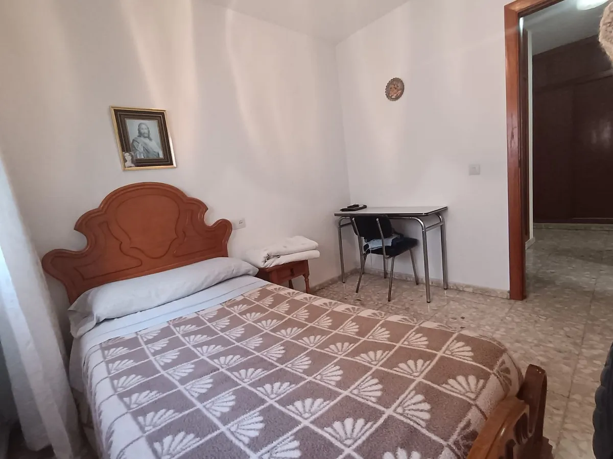 e98dbdb0-1e60-4447-a33b-e63c4f40fa6a