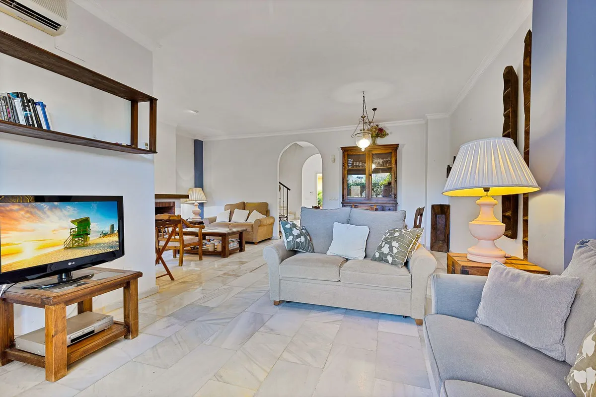 0c8b1468-77d7-4af8-bf8c-643c2576b47f