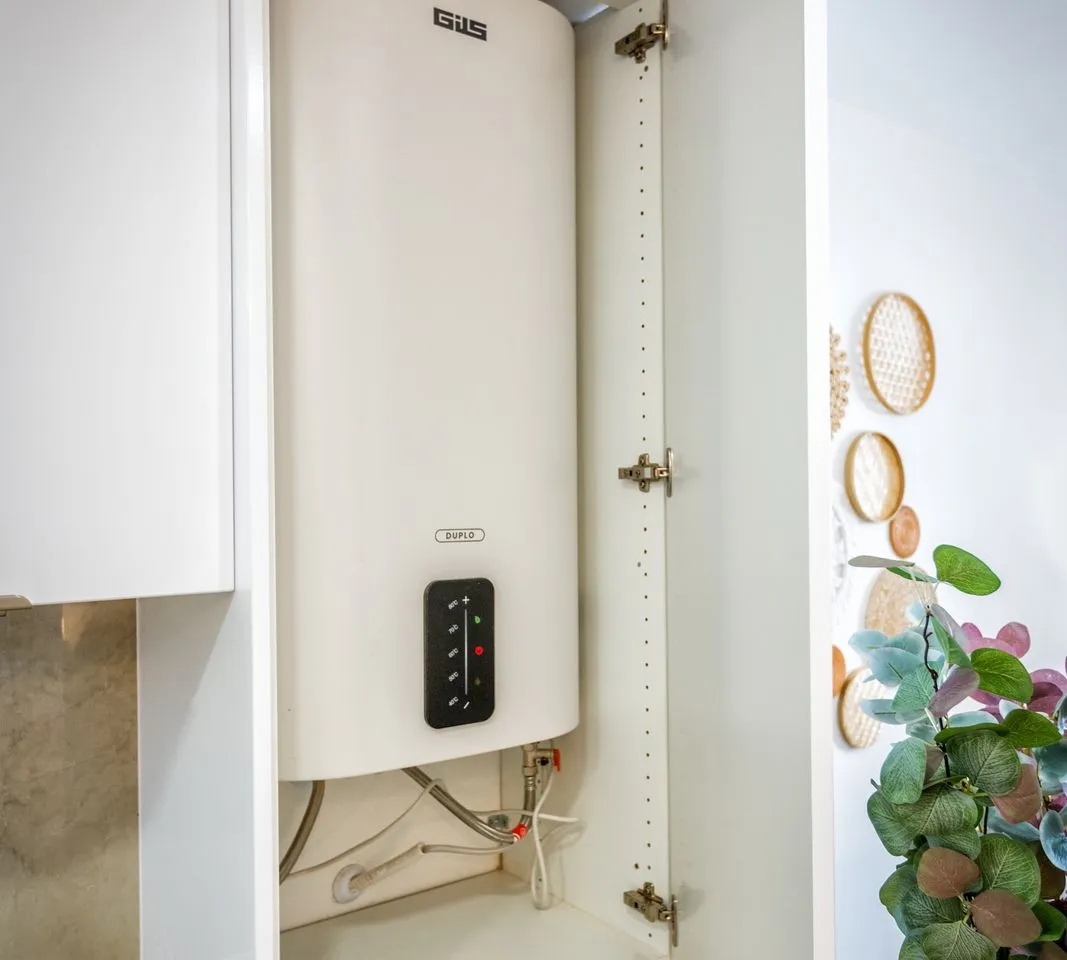 aad13263-e90b-47eb-bcc6-c8737f810512