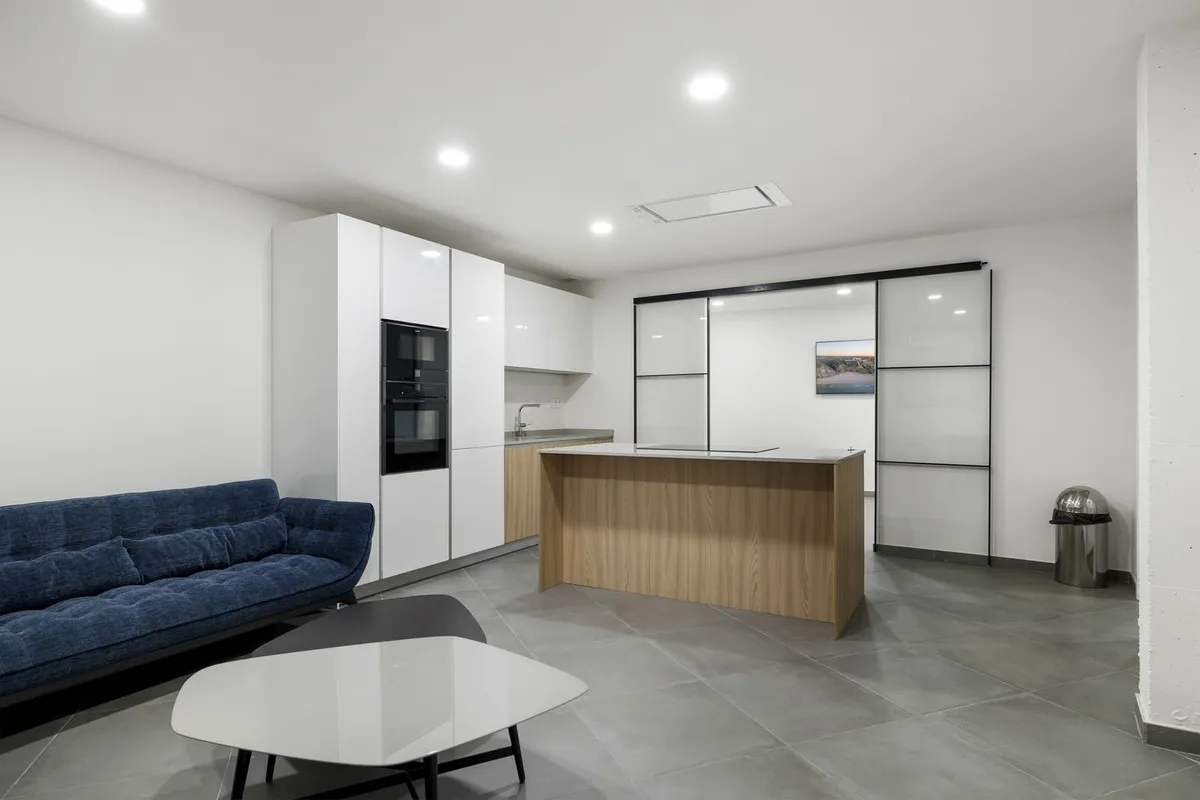 2e9ad61b-99a4-4b13-9d37-bac57892c016