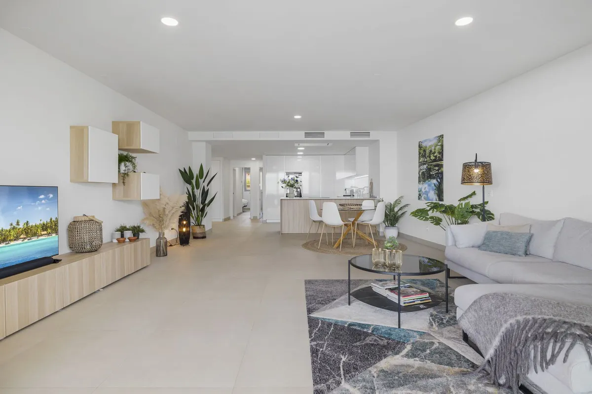 9835efae-ca9d-4af8-bf87-b152079d4daf