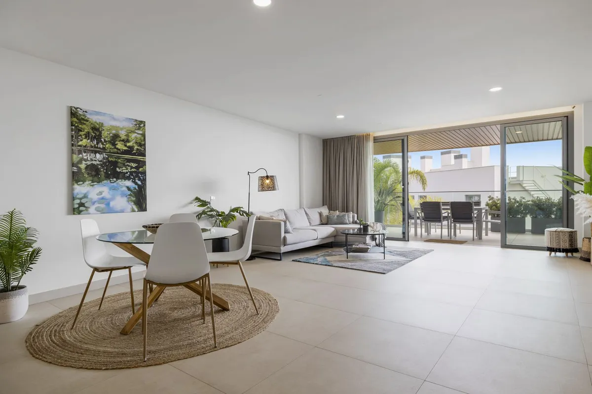 c67b19da-9b3f-4353-ba3c-9b4d1a2a3dfb