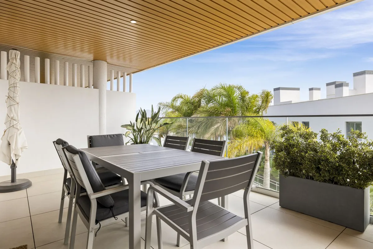 f0e699bf-8160-4884-aab4-d5b03387ca11