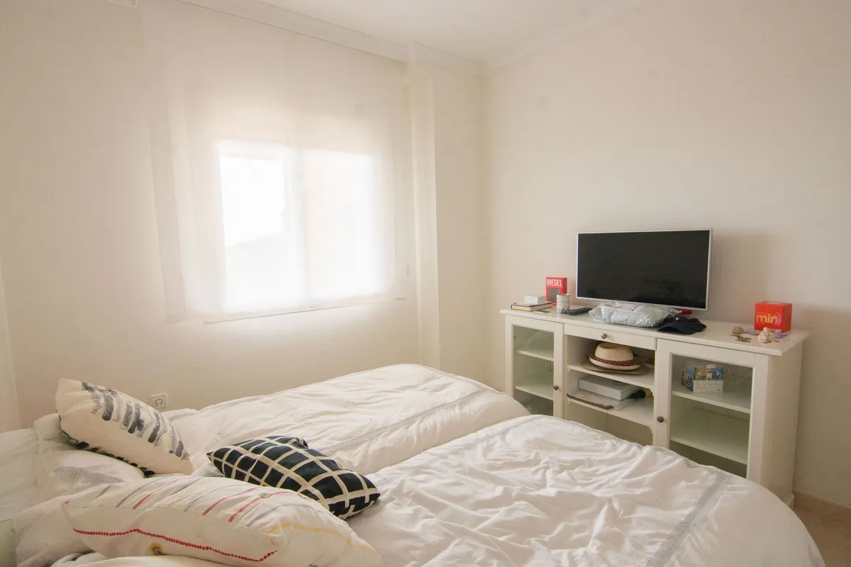 255538fd-c960-4322-8720-46ec839b0cea