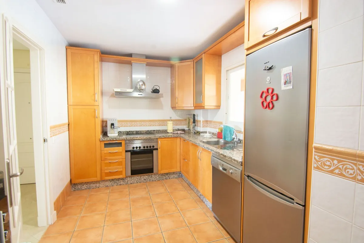 3a7fb24a-7c72-4d67-b239-23973d112f52