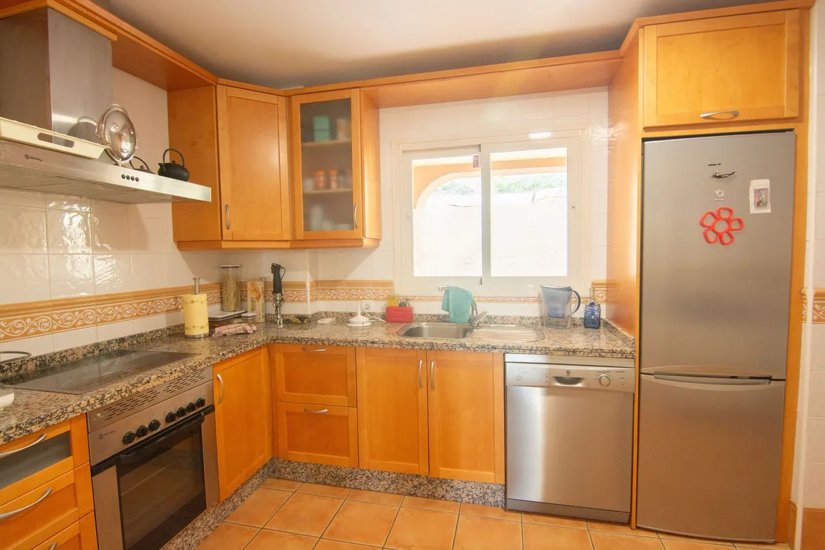 59e0f544-8518-4203-bc94-1c454b6593d5