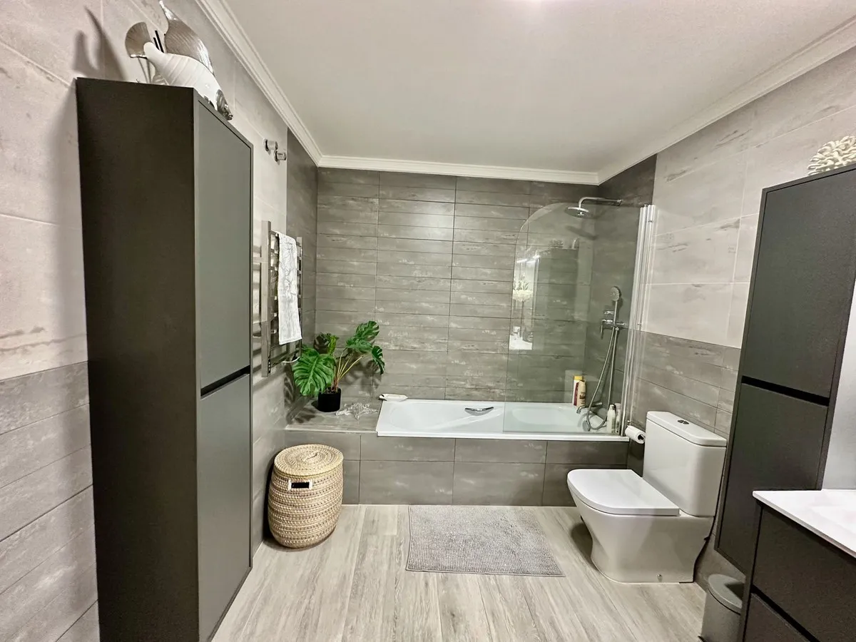 0b9057ca-6da3-421e-becf-b608be97e599