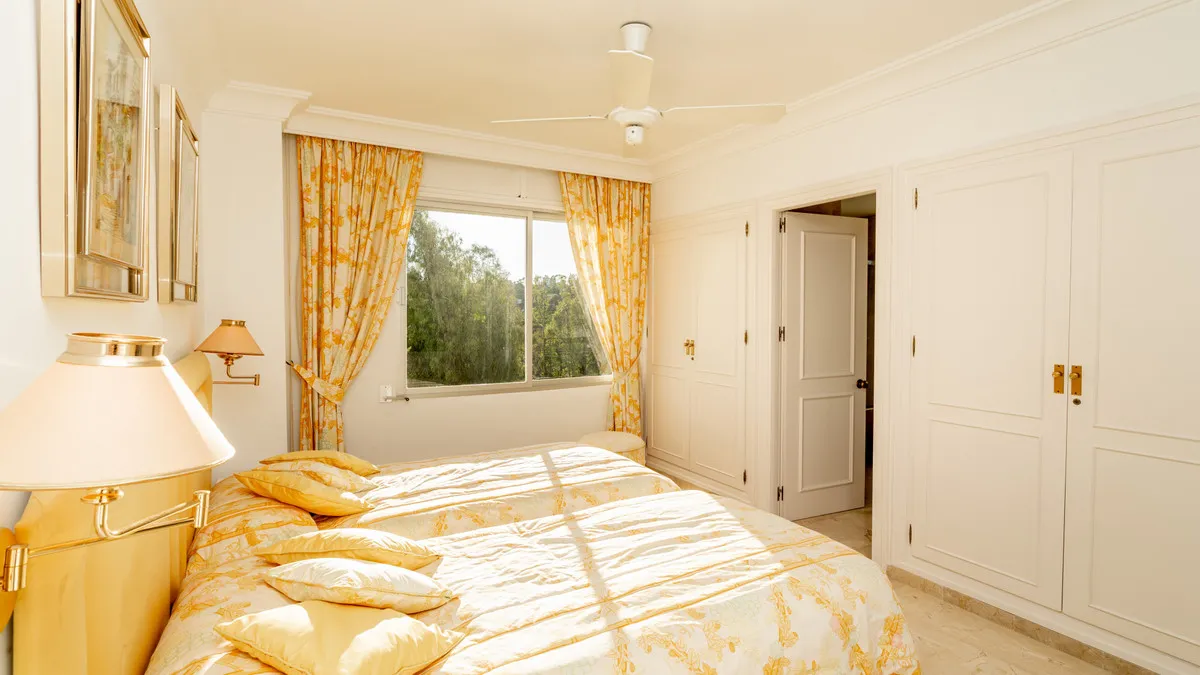 cafa22c5-74e0-40f4-b2b0-1c08ec543787