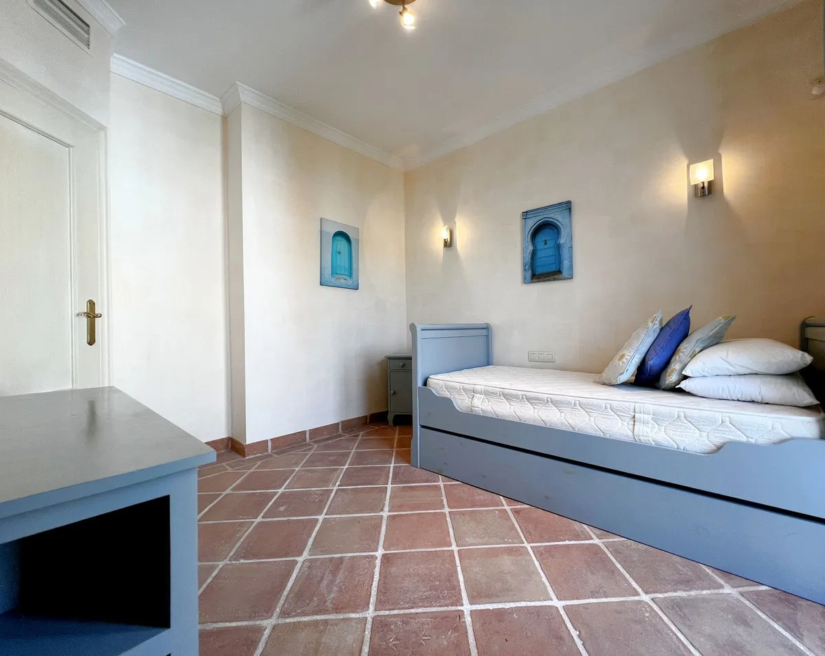 0ce6de6a-6736-43ed-a069-9a64d28d69df