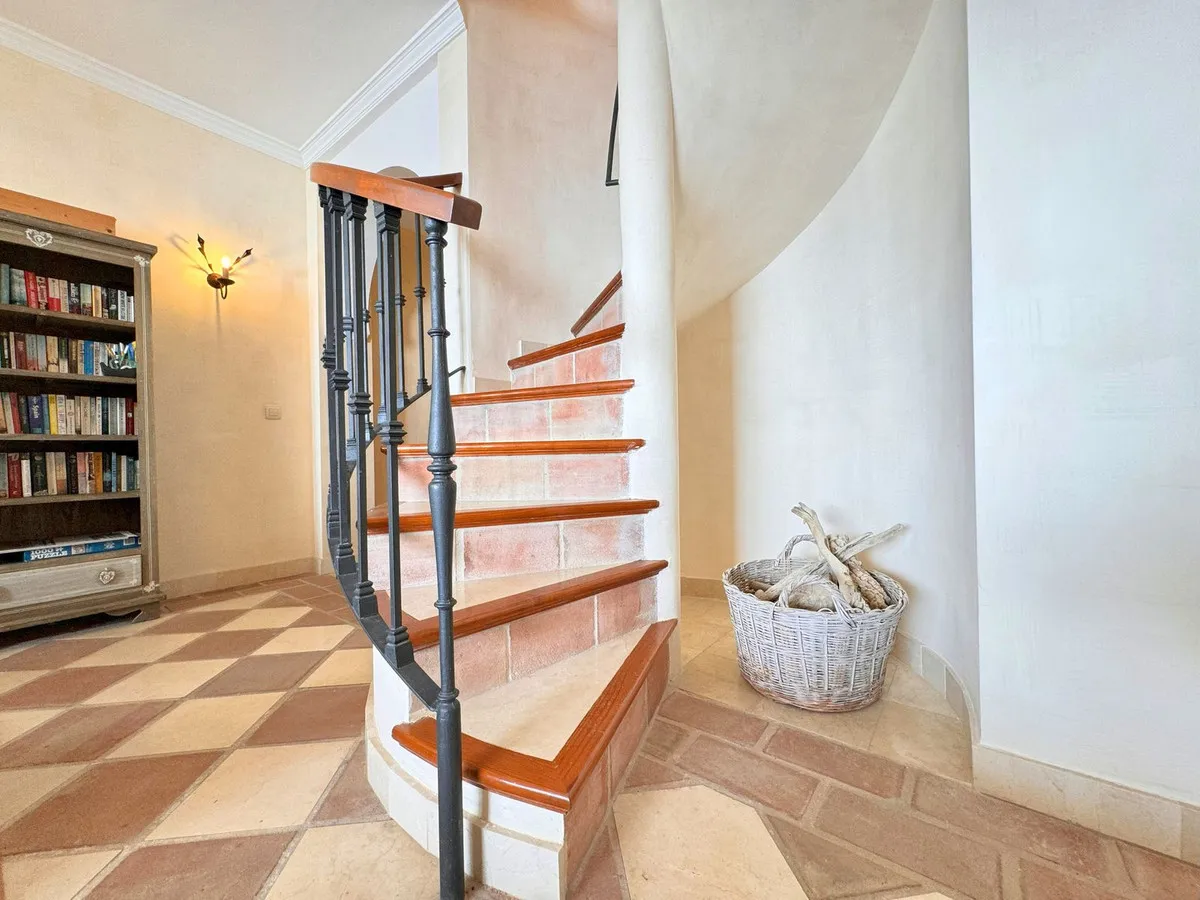 22d2fd0c-e39d-4ed3-8bdf-620cc4136a88