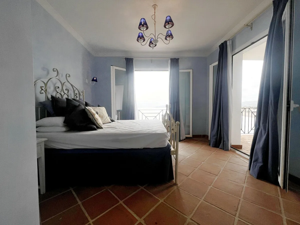 6e26eedf-b6e0-414c-92a0-29ee48017604