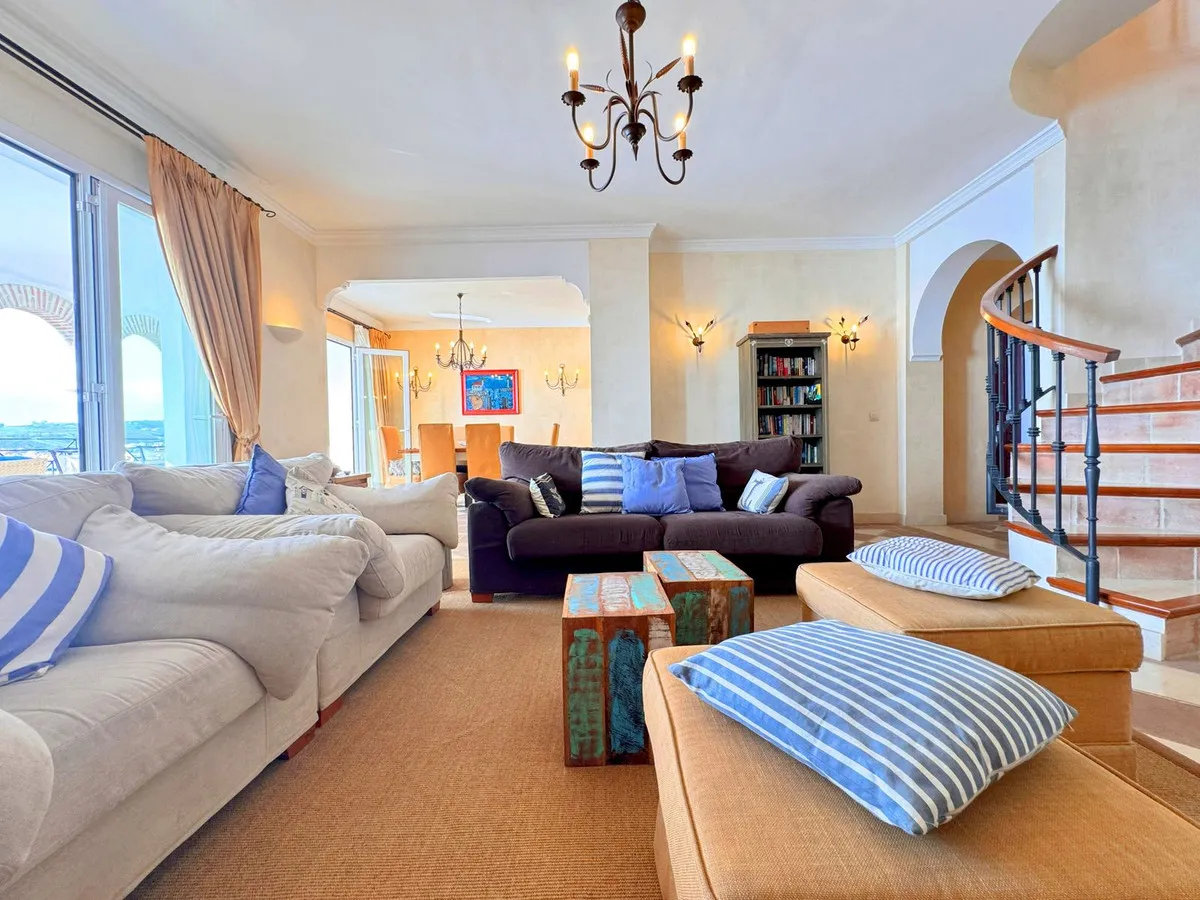 77f1fccd-f8d1-455d-b6f2-366374ca6648