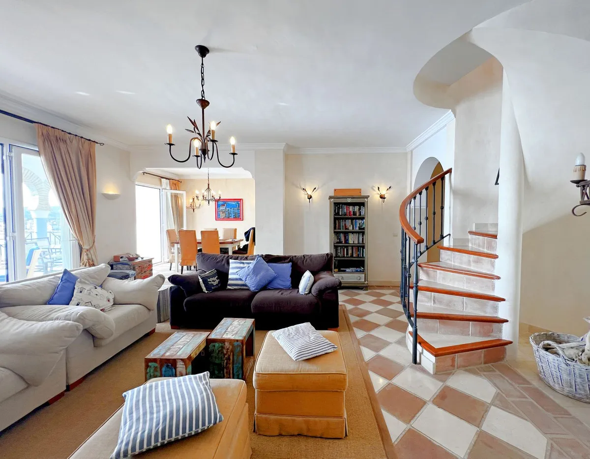 af447bb2-5003-4163-9bfa-795d7de5f683