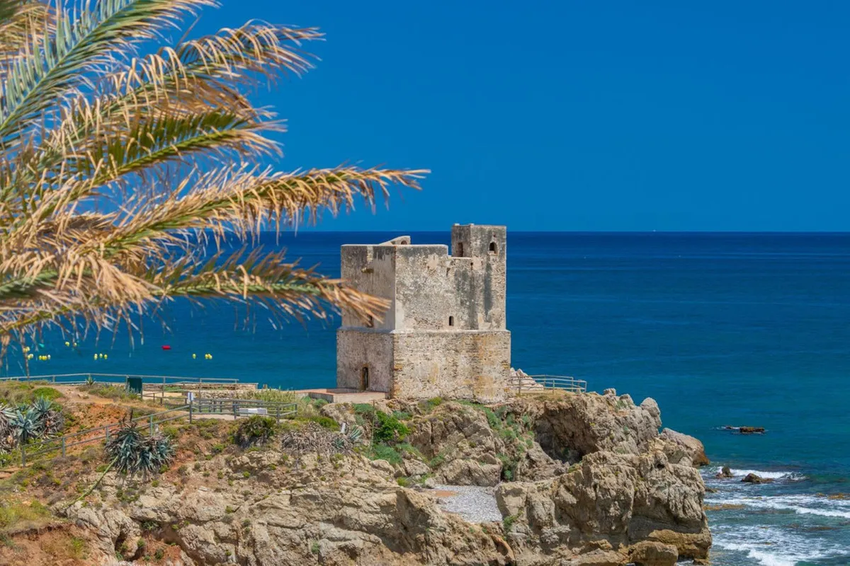 e75e58e0-58bb-438b-89c9-9c404afe633c