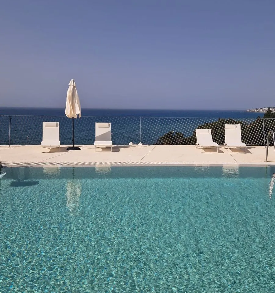 2df1c96d-9858-4571-a2e6-df8e1bfff88e