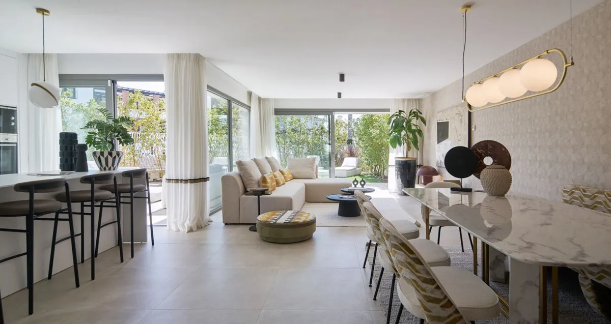 53ebd48b-00b5-43c6-83b3-eaf769648b14