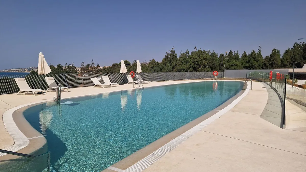 adf68a93-0c73-47ab-b728-a85cb0c8ba31