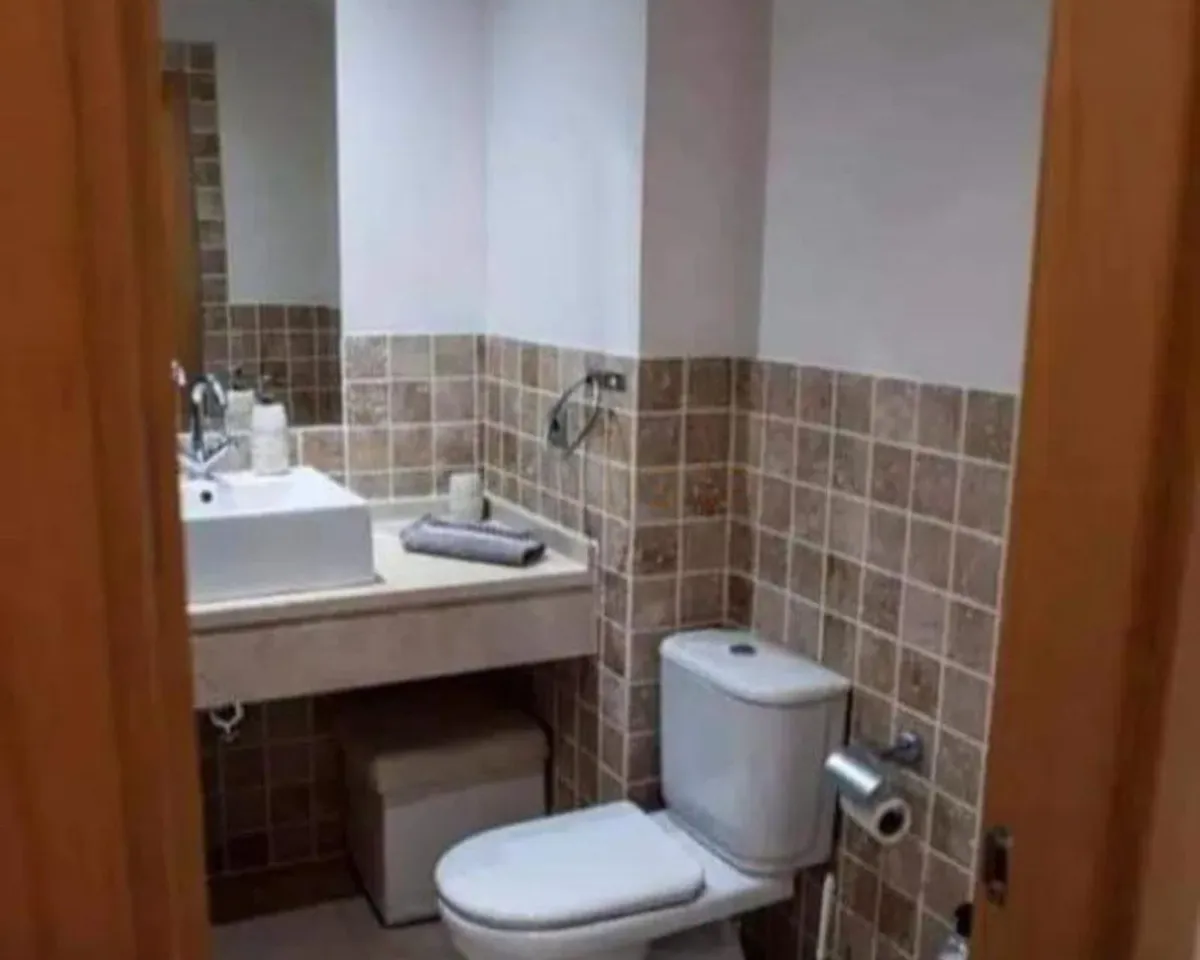 00daa31a-5cef-4627-b08c-faeba155bab8