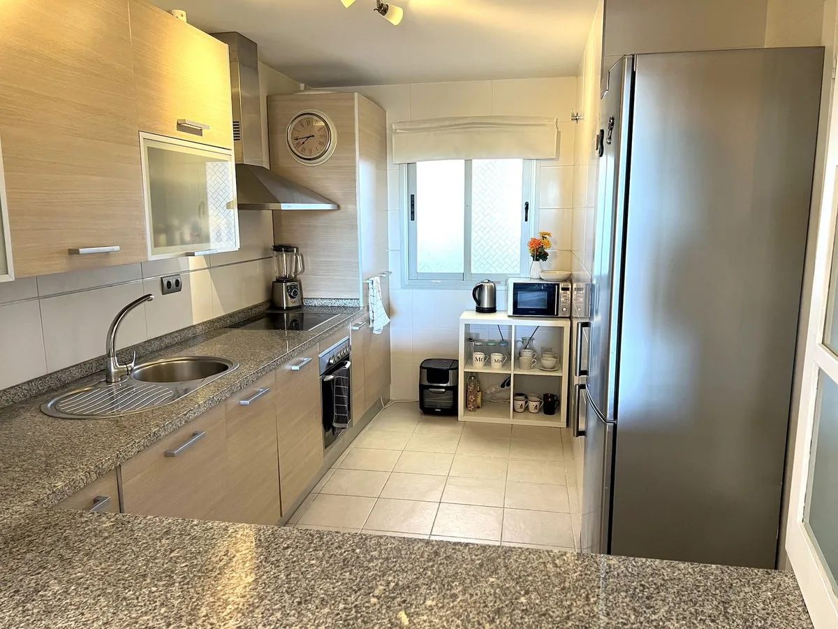 0ec112f5-6244-4995-ace0-be8e305fd4d9