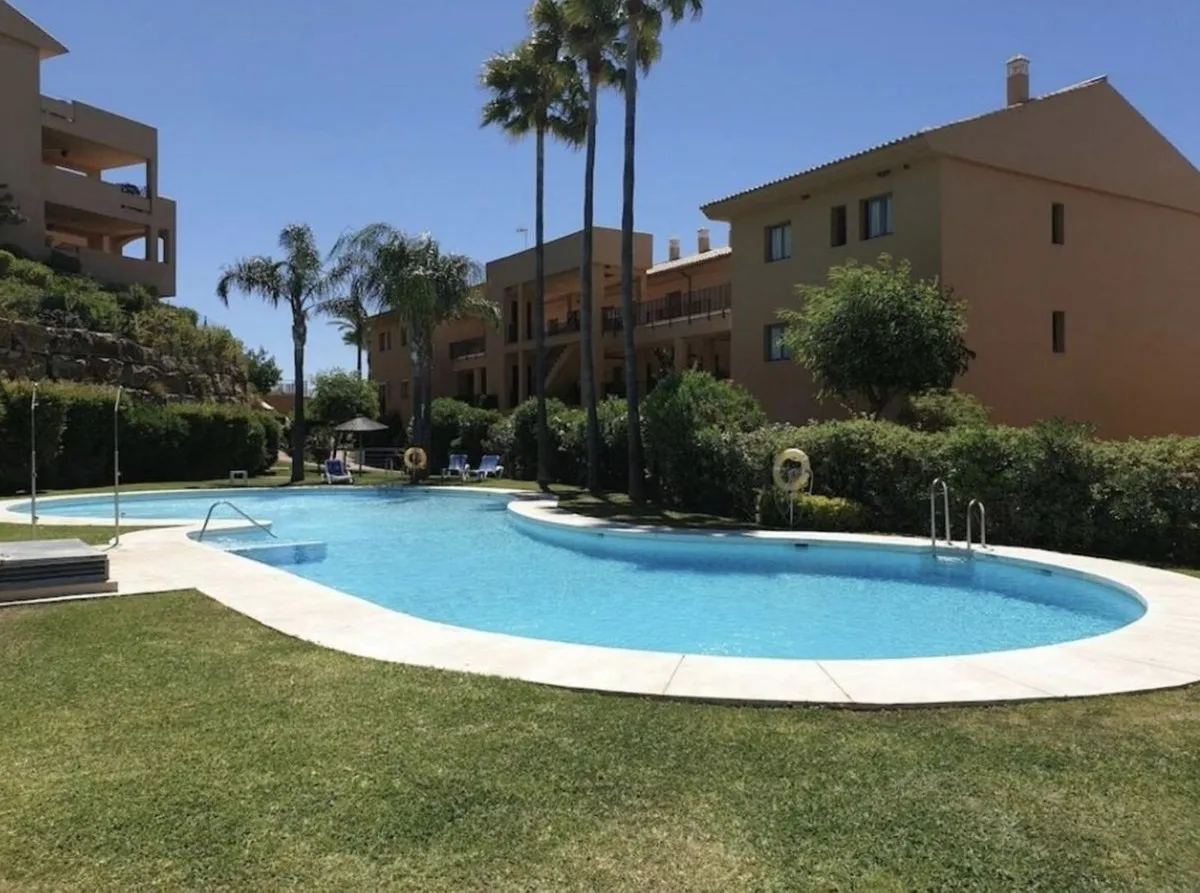 866381d2-aa53-48b7-b980-a08b5316dd79