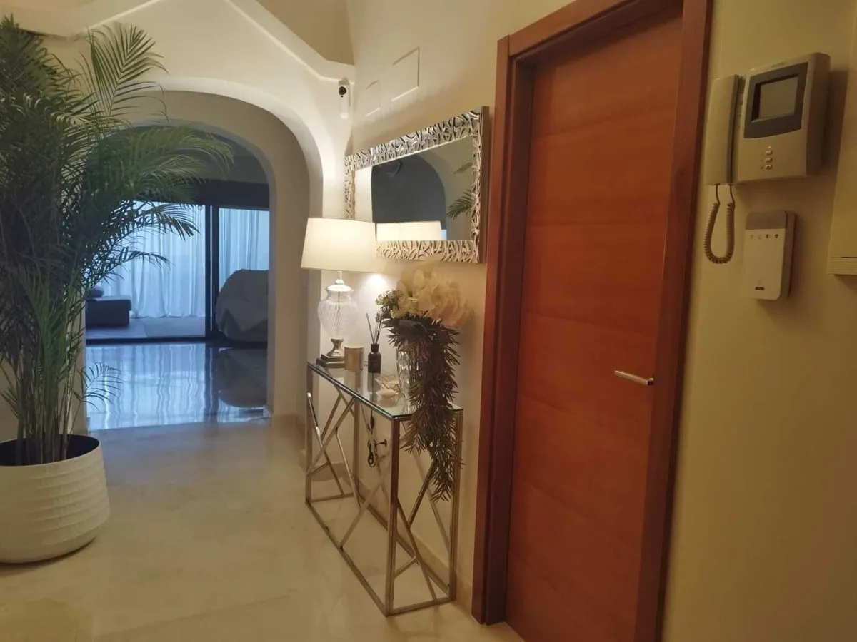 a8f25f9b-16ed-4cef-927f-115b924c2240