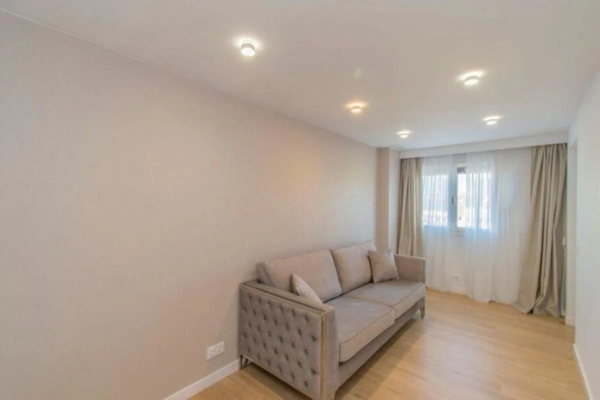 3670ab5d-7c7d-4f8a-b126-a7f2d5663552