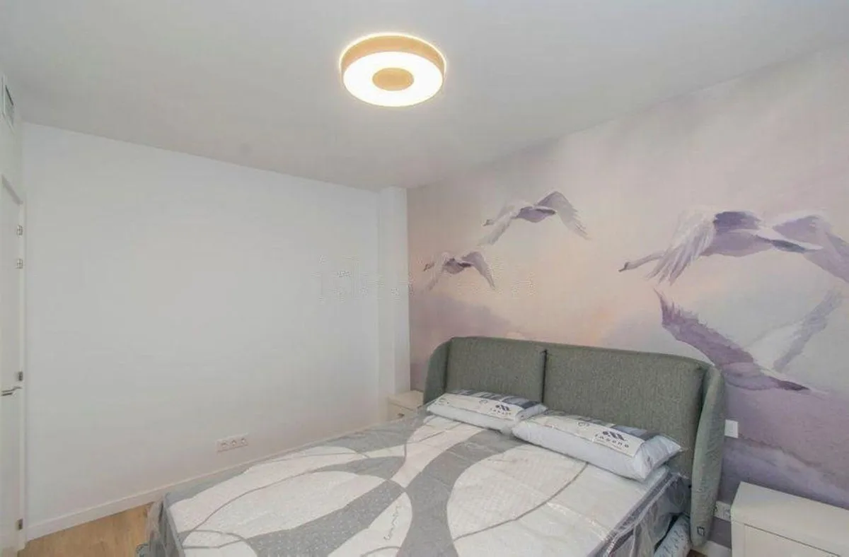 5ceb8df4-9208-4728-80b9-bb0945d26d86