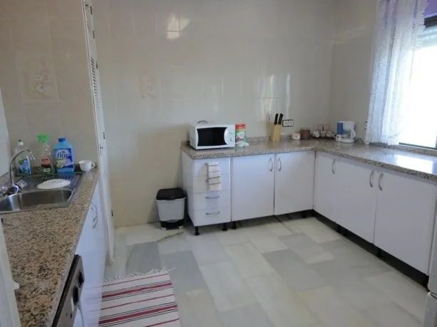 1472403e-e430-4f9a-8460-d4327f449954