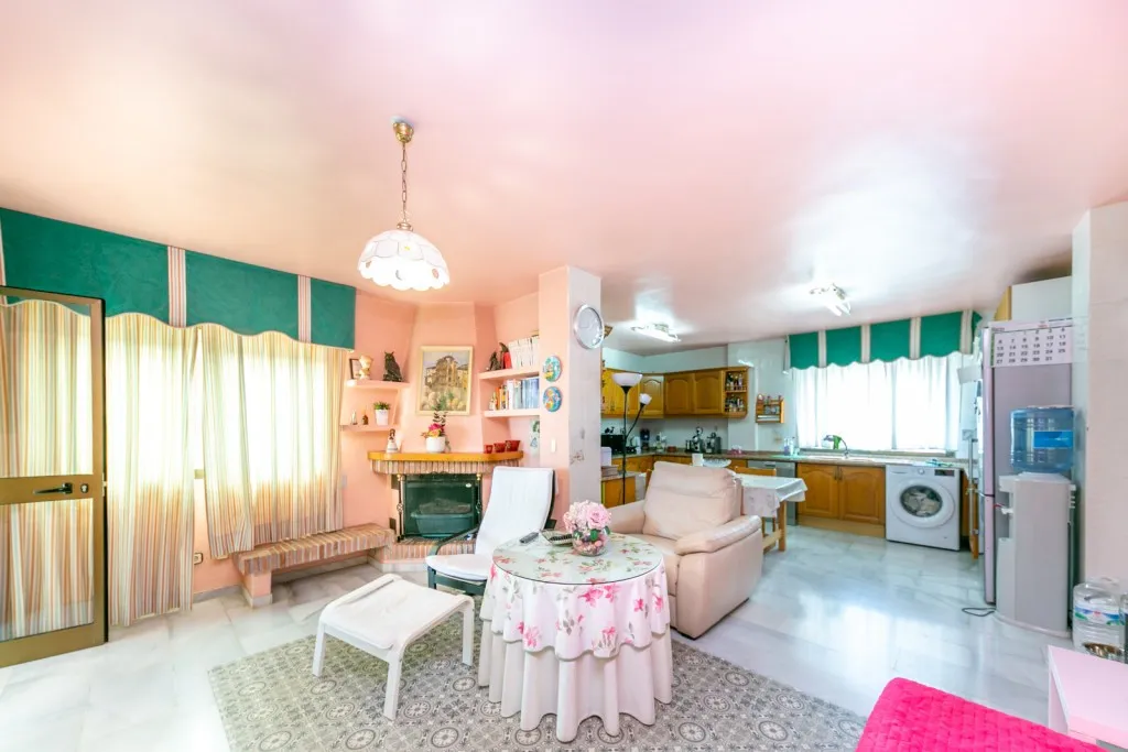 43fd625b-1fe1-45fb-9651-cfba743af7f4