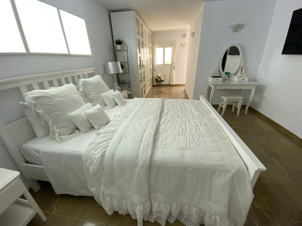 e0658c85-5a83-43f9-a970-6fade2fe1507