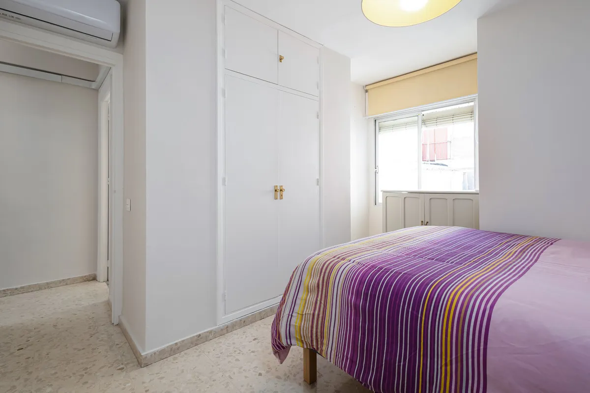 18e654ac-f913-4c0b-b62d-289e092c6eaa