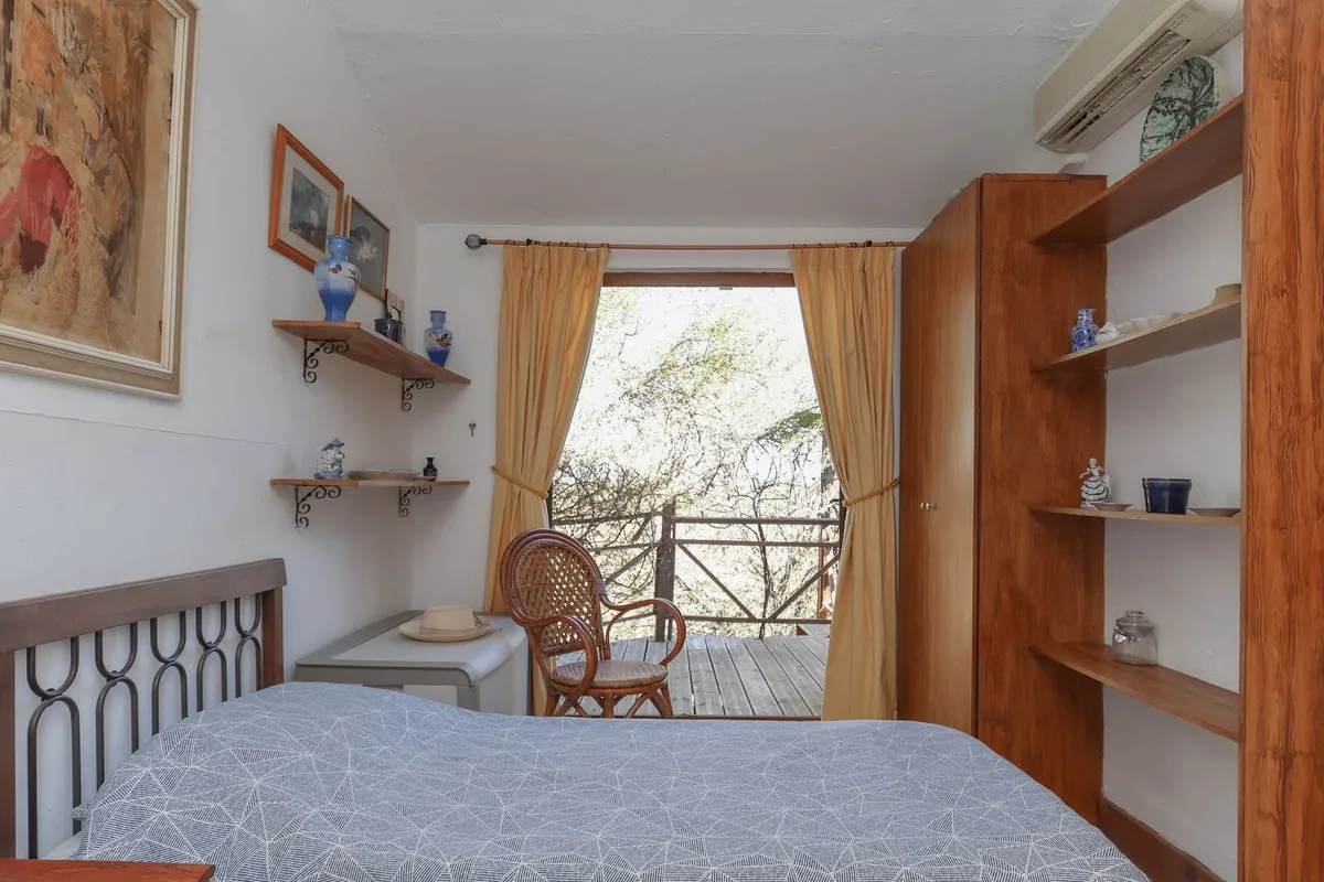 1a0b4056-460b-4737-8f72-69fdf7b3b51d