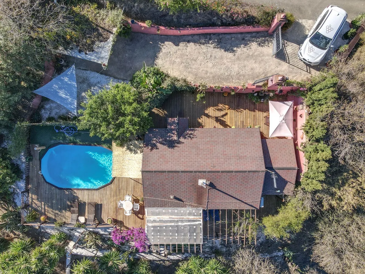 1eae2e45-4713-49b5-8b5a-7a7ccf3acd28