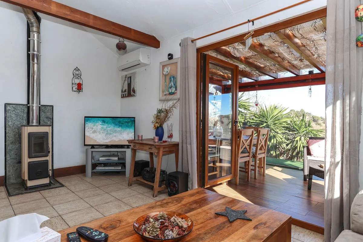 2aacdd00-dbad-49c0-bc41-1194f67ce12a