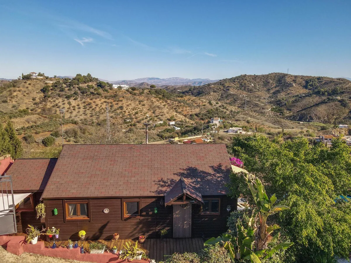 51d60c30-d6e8-4264-a58f-9fe8e4d36064