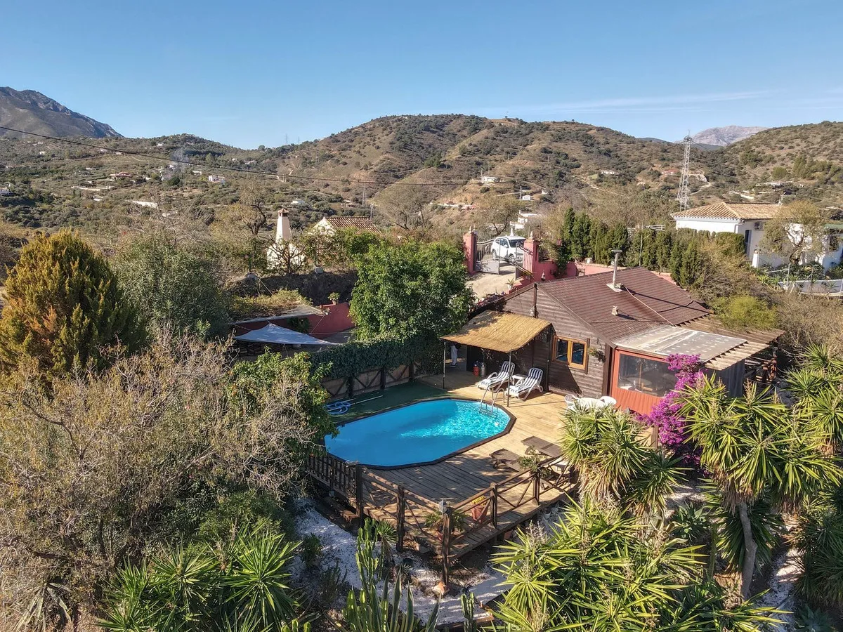 6a80577e-b813-45bd-b5d6-0b71b08456bf