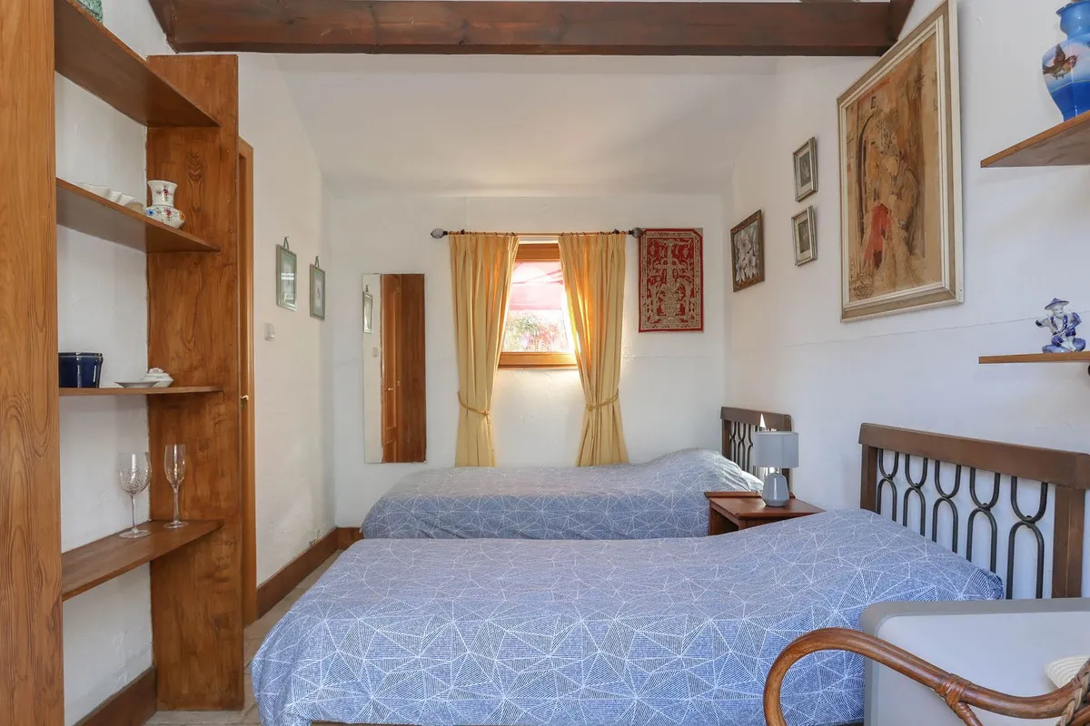 baa583ad-16c9-488d-8714-50770ae2cbed