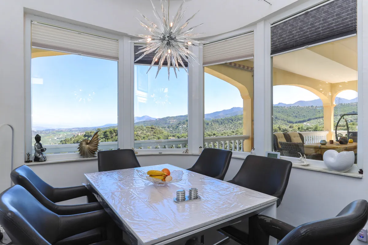 1f79bc2a-21fb-4f35-8930-0b7722aaa15e