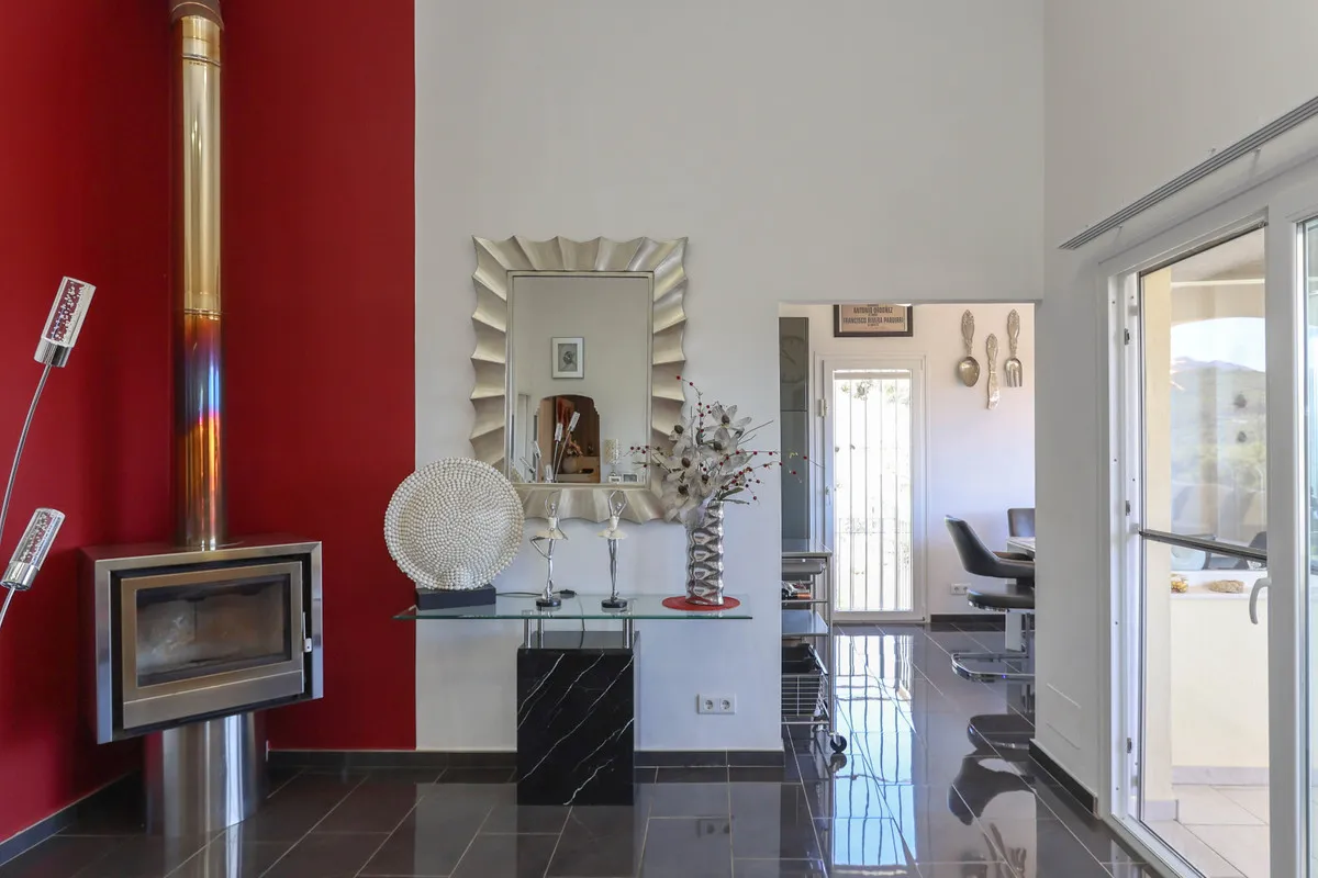 4e3895f5-64dc-4138-8071-43803e14bd06