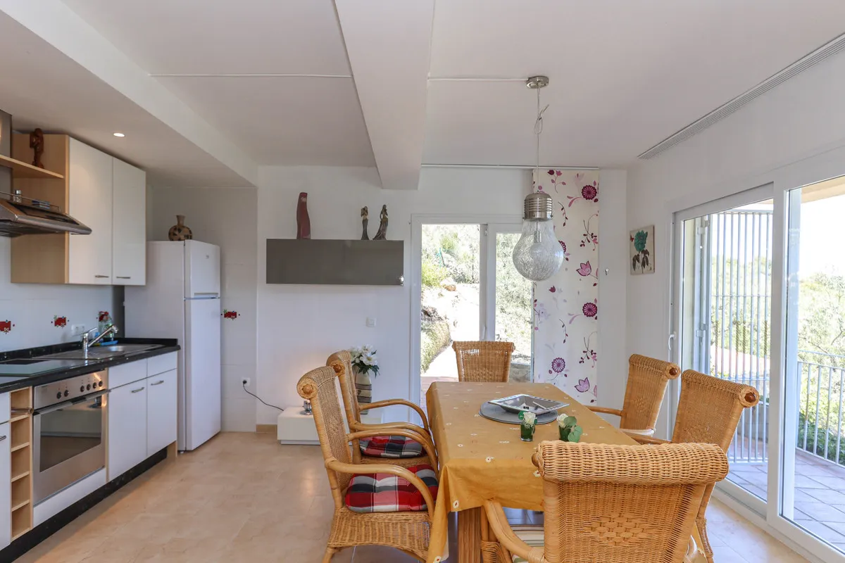 5a46b1f0-201f-4c27-90ea-495ebde88420