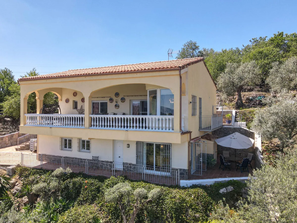 944c440d-ad60-463a-8f05-de2311540a5b