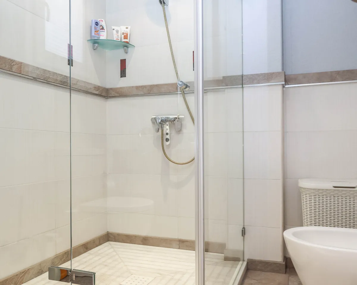 b23049a7-f4a4-4498-a0f7-497987946df0